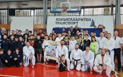 Ученици от детско полицейско управление към СУ”Майор Атанас Узунов” гр. Русе присъстваха на републиканския турнир по полицейска лична защита